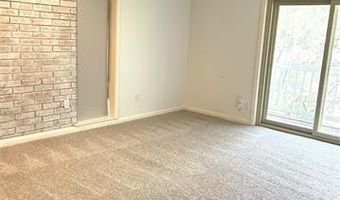 2222 Cloverleaf Pl, Ardmore, OK 73401