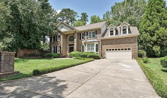 620 River Oaks Ln, Charlotte, NC 28226