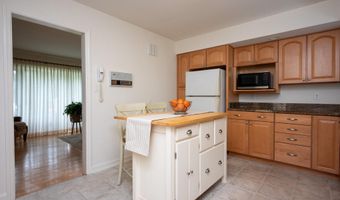 4305 ELMWOOD Rd, Beltsville, MD 20705