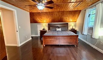 209 Skunk Hill Rd, Hopkinton, RI 02832