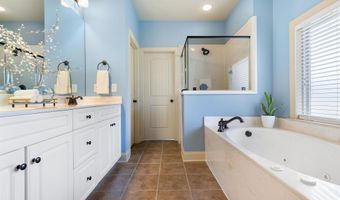 452 HEATHERSAGE Rd, Alabaster, AL 35114