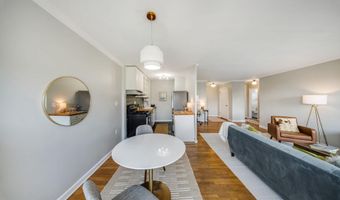 1300 ARLINGTON Rdg 708, Arlington, VA 22202