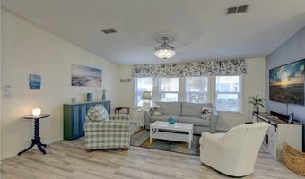 809 Lychee Dr, Barefoot Bay, FL 32976