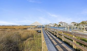 602 W Fort Macon Rd 233, Atlantic Beach, NC 28512