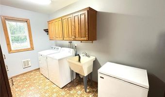 429 E Rooney Ave, Appleton, MN 56208