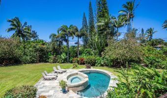 65 N Holokai Rd, Haiku, HI 96708