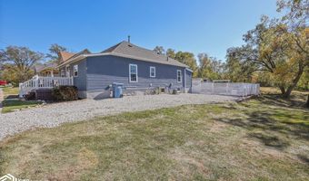214 6Th Ave E, Albia, IA 52531