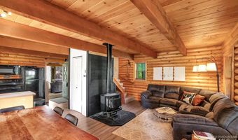 1221 Fox Rd, Cascade, ID 83611