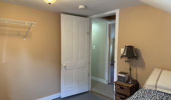 310 Grove St, Bangor, ME 04401