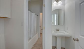 190 E Johnson Ave, Aransas Pass, TX 78336