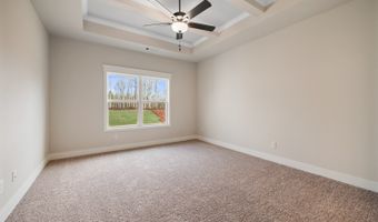 105 Chickadee Ct, Auburn, GA 30011