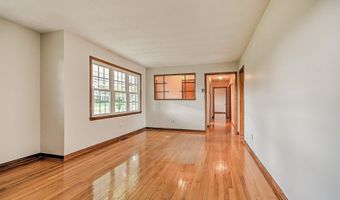 879 NE Wayne Ave, Abingdon, VA 24210