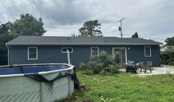 1345 Pacific Ave, Beachwood, NJ 08722