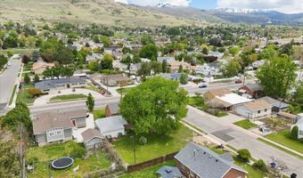 385 E RANDALL Way S 2, Centerville, UT 84014