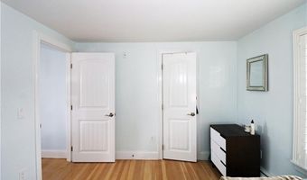 249 Tuckerman Ave 2, Middletown, RI 02842