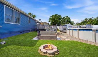 416 Ocean Ave, Beachwood, NJ 08722