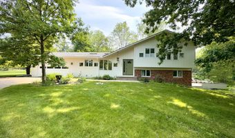 2277 W Huron River Dr, Ann Arbor, MI 48103