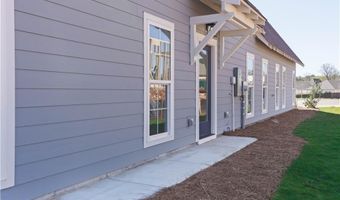 92 BRADLEY Ln, Auburn, AL 36830