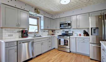 16379 Ward Lake Dr NW, Andover, MN 55304