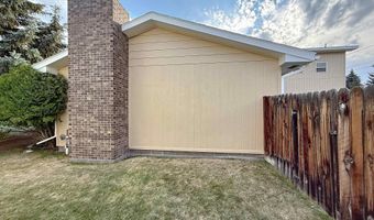 66 Sunset Ave, Buffalo, WY 82834