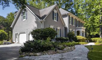 2 WOODSIDE Pl, Anniston, AL 36207