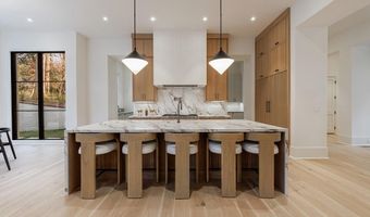 2983 Habersham Ct NW, Atlanta, GA 30305