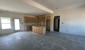 1168 Duke Dr, Bauxite, AR 72011