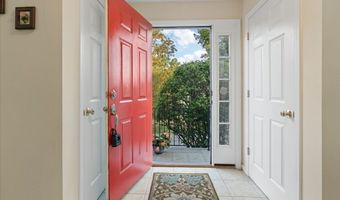 22 Fiske Rd, Ashland, MA 01721