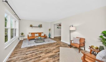 6103 Seiler Dr, Cincinnati, OH 45239