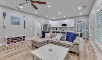 11 Bartons Run Dr, Bluffton, SC 29910