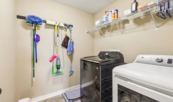 302 31st St SW, Altoona, IA 50009