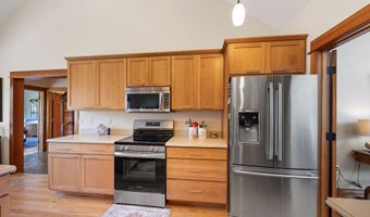 27 Gage Ter, Bigfork, MT 59911