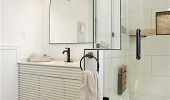 579 N Century, Anaheim, CA 92805