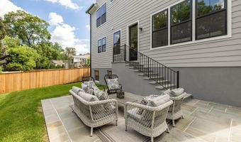 8613 MELWOOD Rd, Bethesda, MD 20817