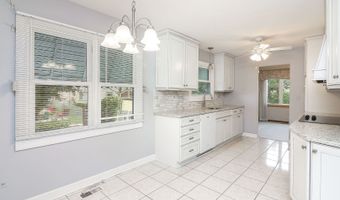1116 N Old Fence Rd, Addison, IL 60101