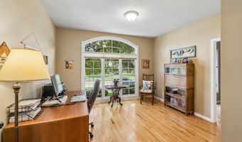 701 NE Georgetown Ct, Ankeny, IA 50021