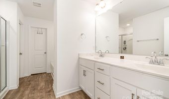 1026 Baileys Chapel Rd, Advance, NC 27006
