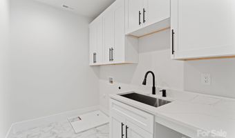 1616 E 35th St, Charlotte, NC 28205