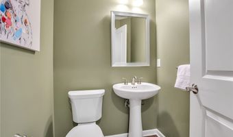 172 Northill Dr F, Amherst, NY 14221