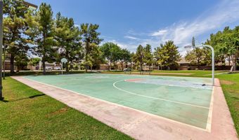 1452 E SARAGOSA St, Chandler, AZ 85225