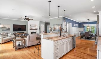 121 Stillwater Rd, Smithfield, RI 02917
