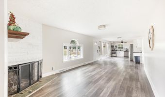 3270 Wards Rd, Altavista, VA 24517