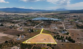 1040 Rolling Hills Dr, Aguanga, CA 92536