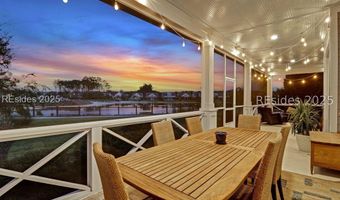 302 Castaway Dr, Bluffton, SC 29910