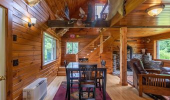 241 S Albany Rd, Albany, VT 05820