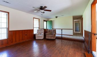 1527 Longleaf Dr, Bainbridge, GA 39819