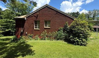3641 Green Garden Rd, Aliquippa, PA 15001