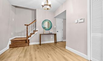 20 S MONTANA St, Arlington, VA 22204