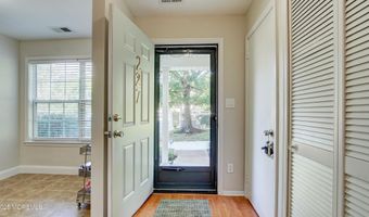 227 Paddington Ct 7-7, Englishtown, NJ 07726