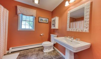 415 Chamberlain Hwy, Berlin, CT 06037